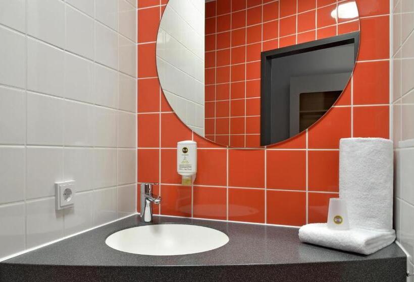 Номер Стандарт Трехместный, B&b Hotel Weil Am Rhein/basel