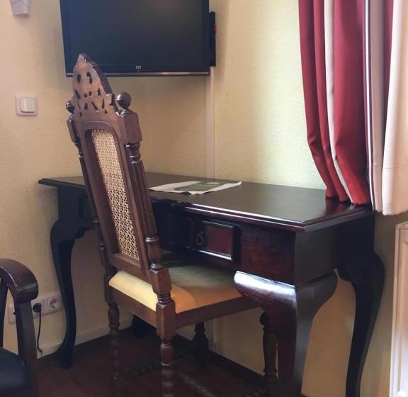 Номер Стандарт, Fachwerk Hotel Eisenbart