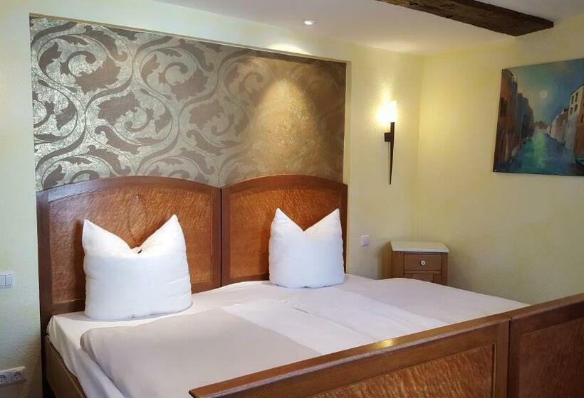 Номер Стандарт, Fachwerk Hotel Eisenbart