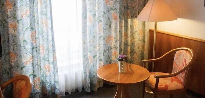 Номер Стандарт, Stadt Steinbach