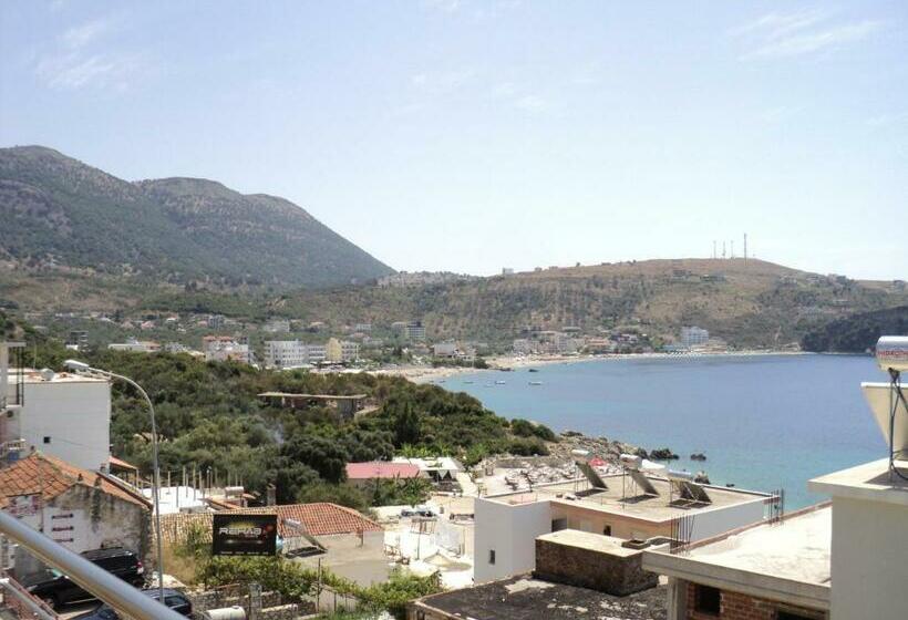 海景豪华三人间, Vila Kosteli