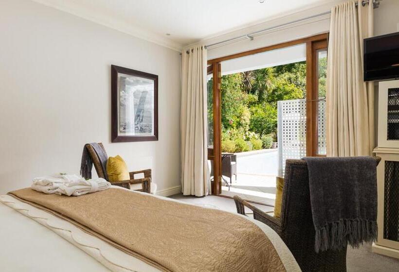 غرفة ديلوكس مطلّة علي الحديقة, Fernwood Manor Boutique Guest House