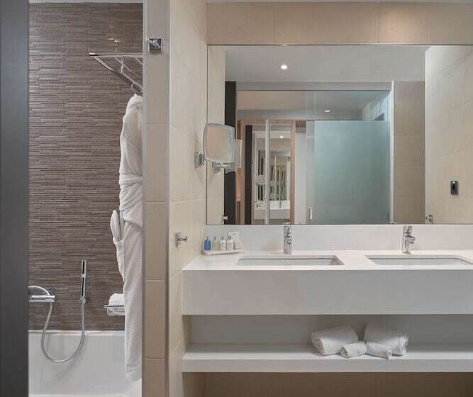 수피리어 룸 풀장 전망, Radisson Blu Resort & Spa, Gran Canaria Mogan