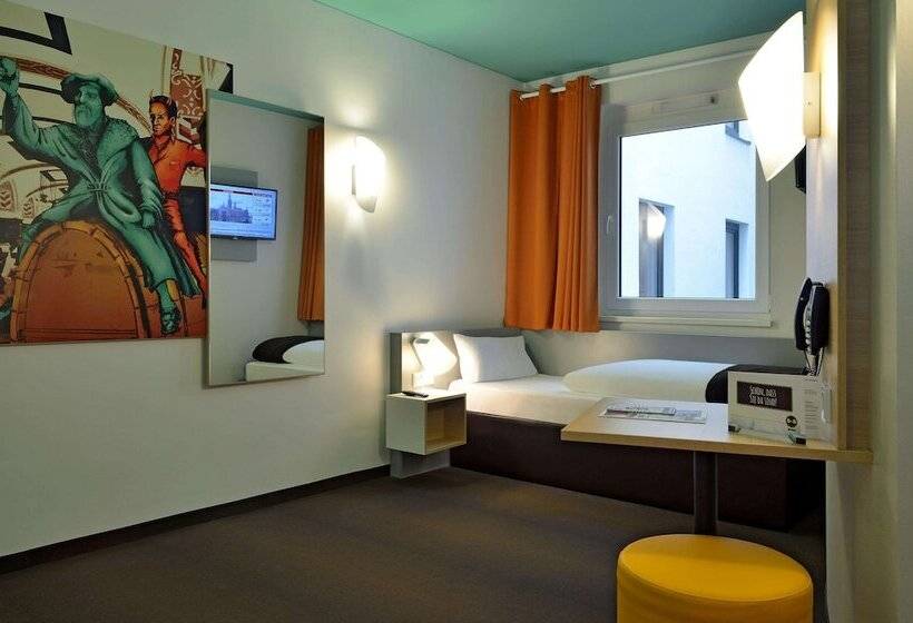 Номер Стандарт, B&b Hotel Leipzig City