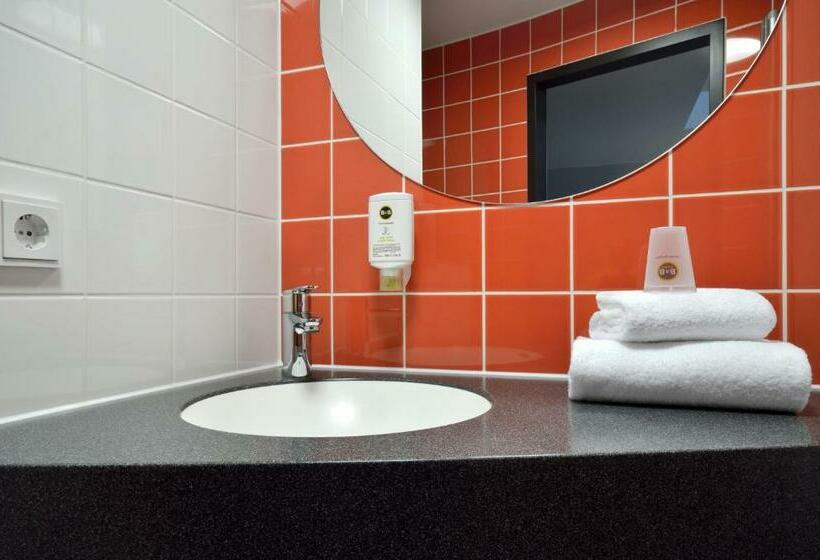 غرفة قياسية ثلاثية, B&b Hotel Passau