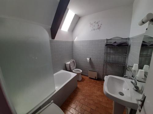 Quarto Estandar, Moulin De Latouille