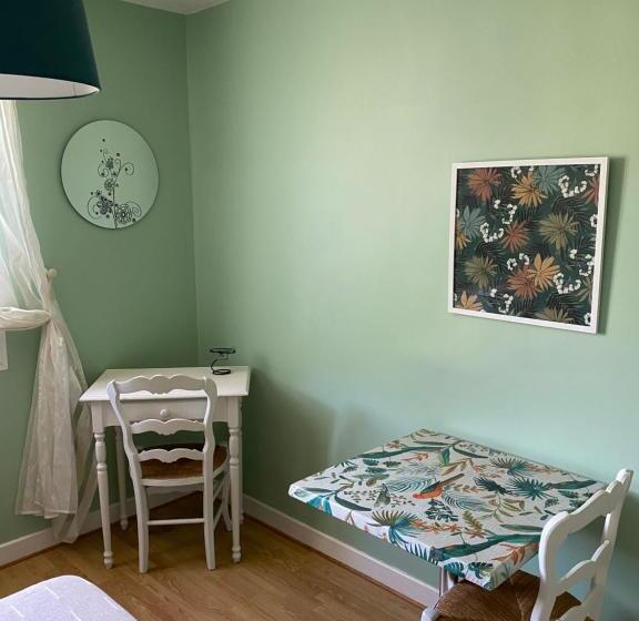 Quarto Estandar, Moulin De Latouille