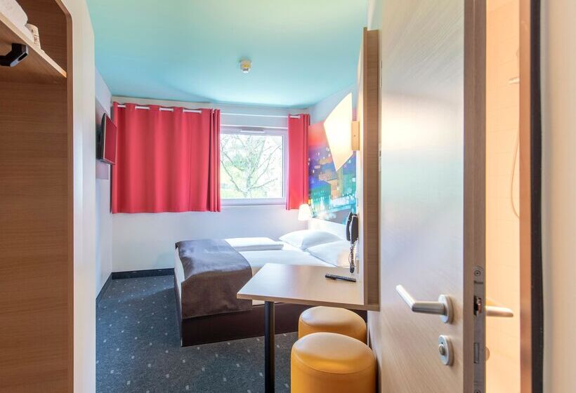 Номер Стандарт, B&b Hotel Passau