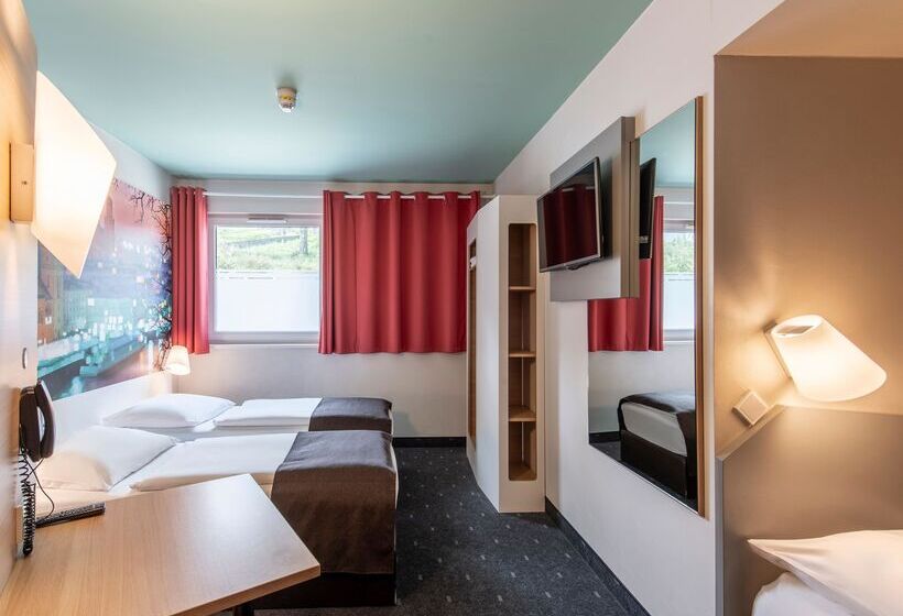 Номер Стандарт, B&b Hotel Passau