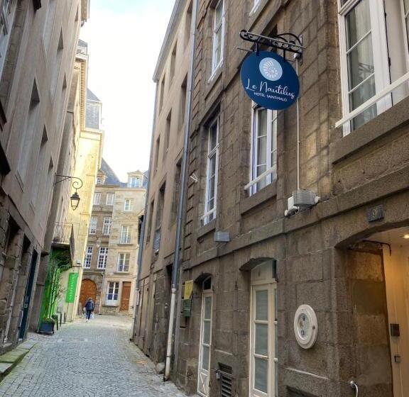 Номер Стандарт, Hôtel Le Nautilus