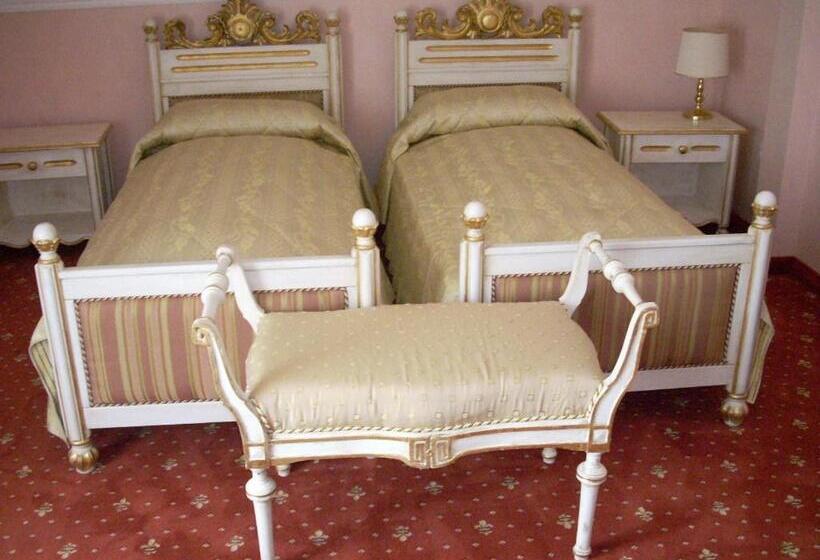 Номер Стандарт, Royal