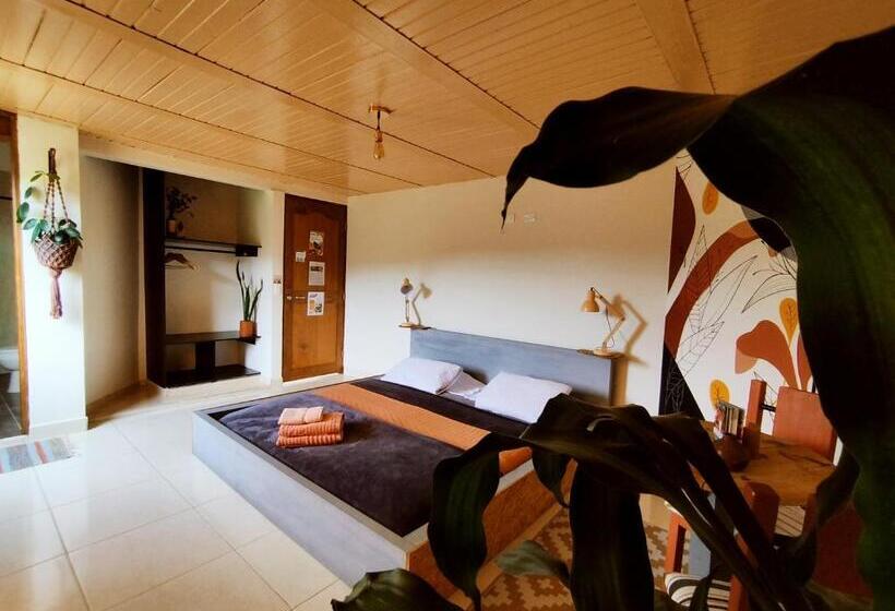 수피리어 룸, Casa Kayam Hostal Y Residencia Artística