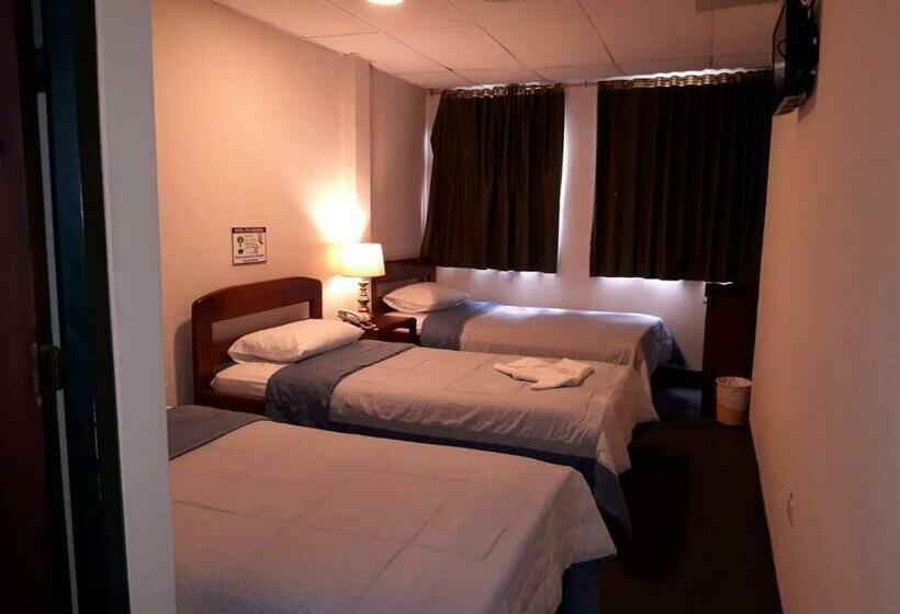 חדר סטנדרט לשלושה, Hostal Vista Amazonas