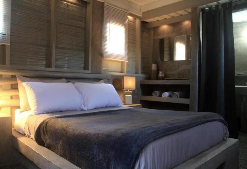 발코니 디럭스 룸, La Bicok Ecolodge