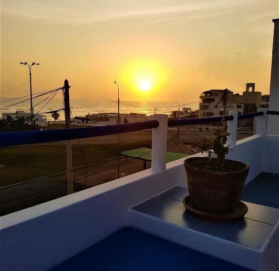 Номер Стандарт Вид на Бассейн, Waves Surf Camp Peru