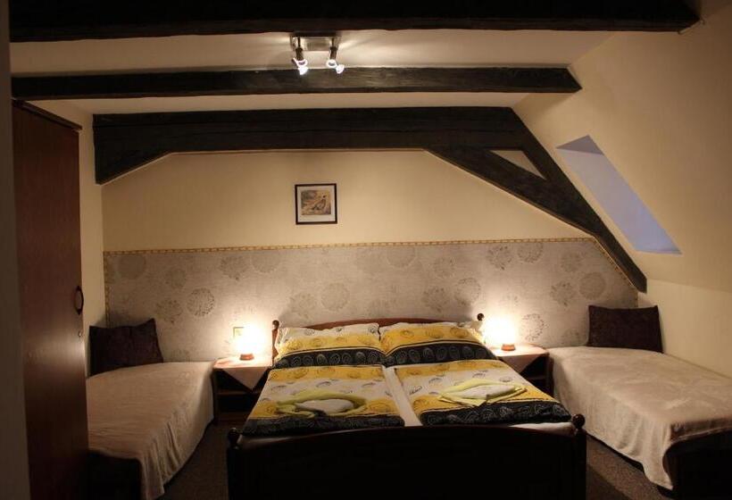 四人标准间, Rodinný Hotel Myslivna
