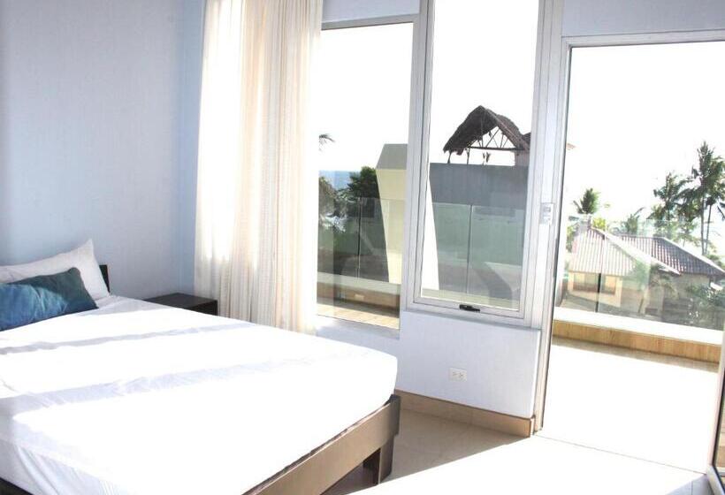 اتاق استاندارد با چشمانداز دریا, Room2board Hostel And Surf School