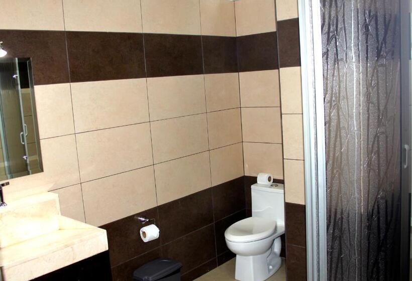 اتاق استاندارد با چشمانداز دریا, Room2board Hostel And Surf School