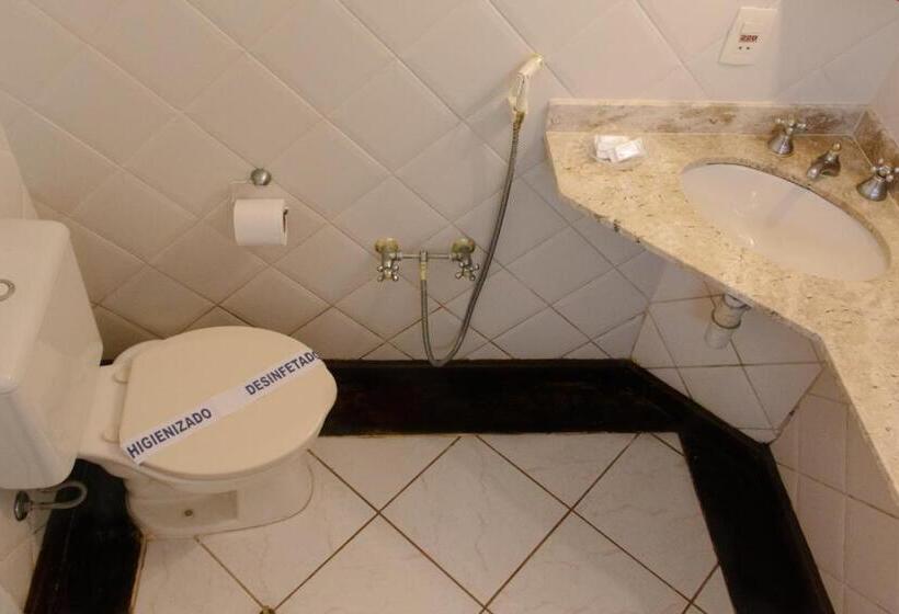 Suíte com Hidromassagem, Arco Iris Chalés I
