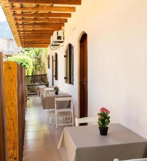 Quarto Economy, Arco Iris Chalés I