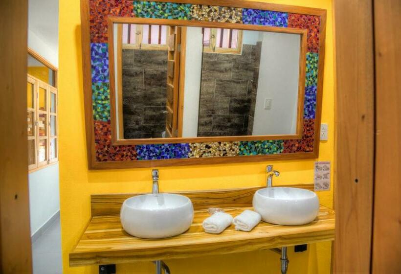 스탠다드 룸, Casa De Leda, A Kali