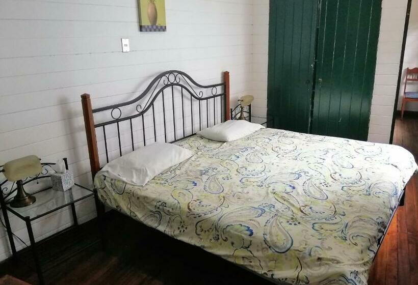 キングサイズベッドのデラックスルーム, Casa Leon Guesthouse