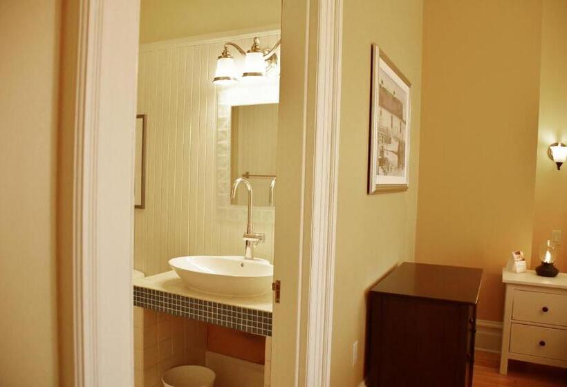 Полулюкс Вид на Сад, Tait House By Bower Boutique Hotels