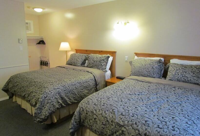 Номер Стандарт 2 Двуспальные Кровати, Rosedale Motel
