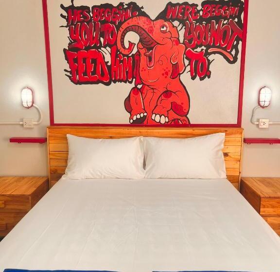 اتاق لوکس, Slumber Party Krabi