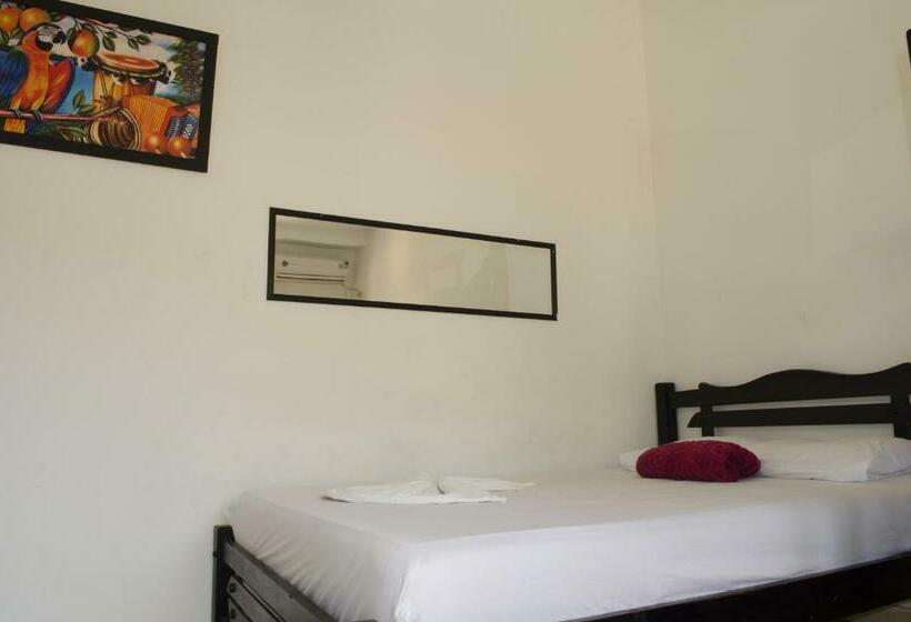 스탠다드 룸, Hostel Nirvana Taganga