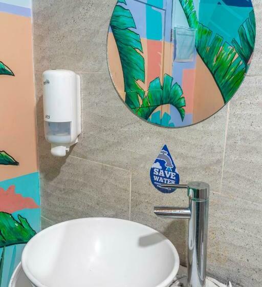 스탠다드 룸, Hostel Nirvana Taganga