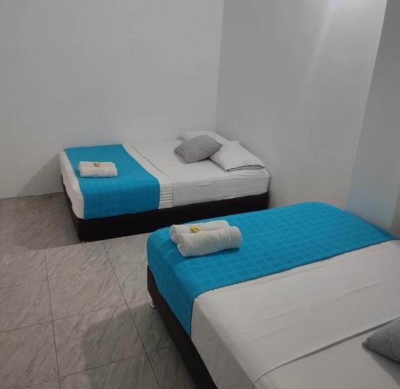 4인용 스탠다드 룸, Hostal 1811
