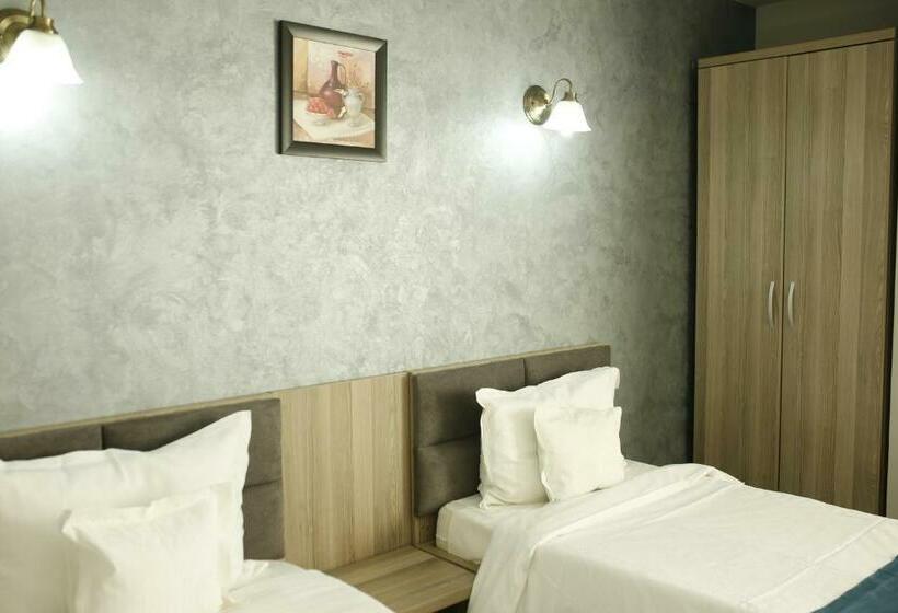 带城市景观的标准间, Agapi Mamaia