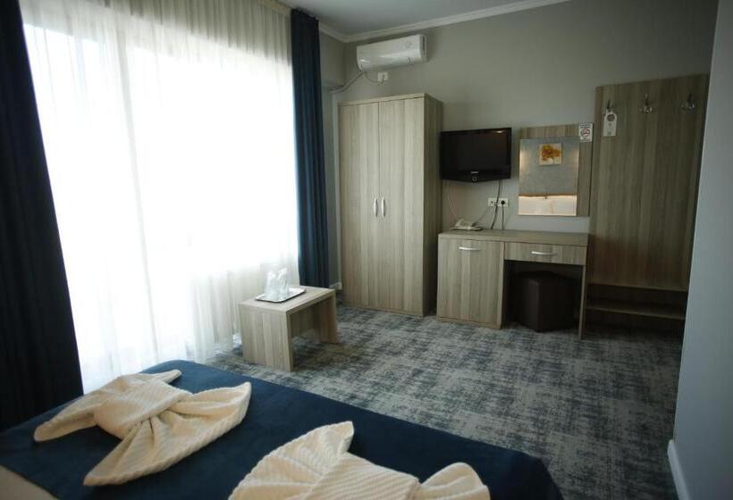 海景标准间带阳台, Agapi Mamaia