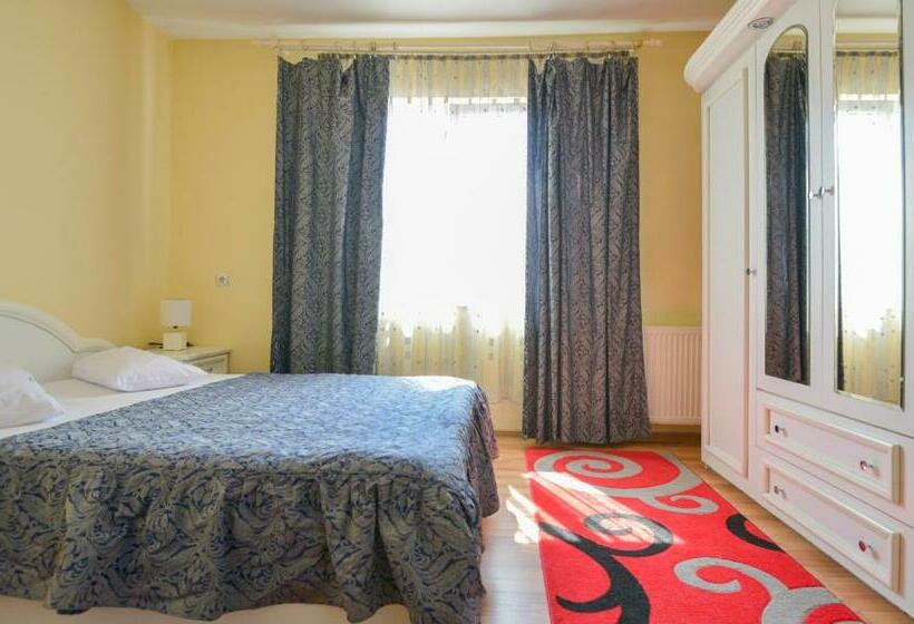 سوییت جونیور سوپریور, Decebal Bistrita