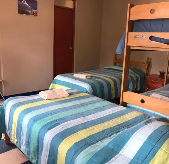 اتاق استاندارد چهار تخته, Jo´s Place