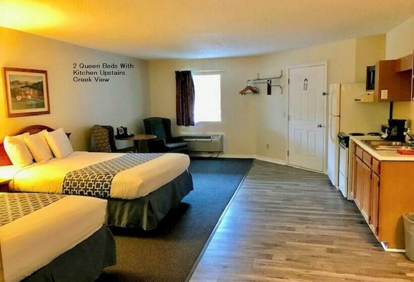 Номер Стандартный Кровать Куин, Four Seasons Inn