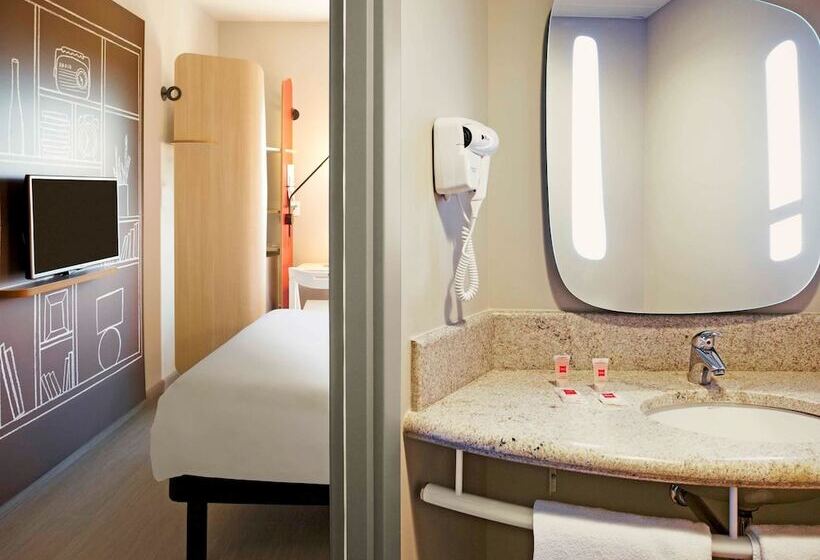 Номер Стандарт, Ibis Paranagua