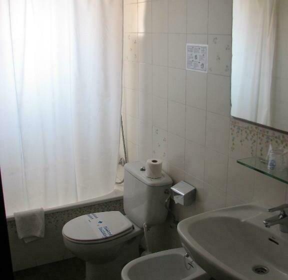اتاق اکونومی, RVHotels Mar de Tossa