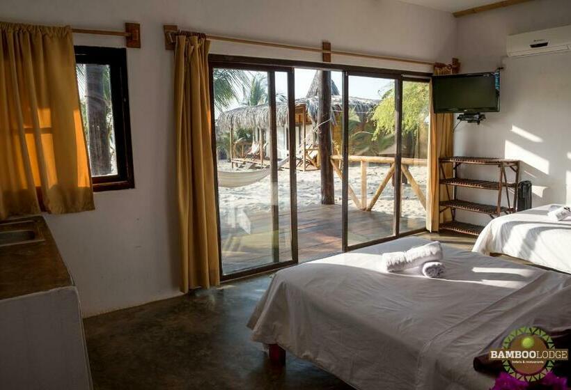 4인용 스탠다드 룸, Bamboo Lodge