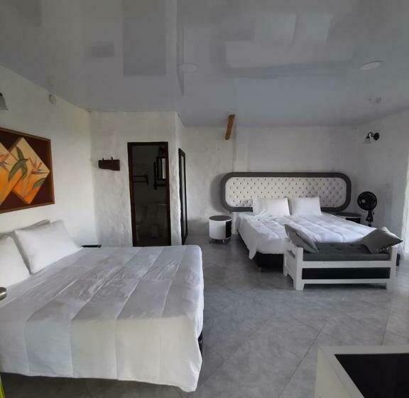 스위트 킹사이즈 침대, Campestre Los Nogales