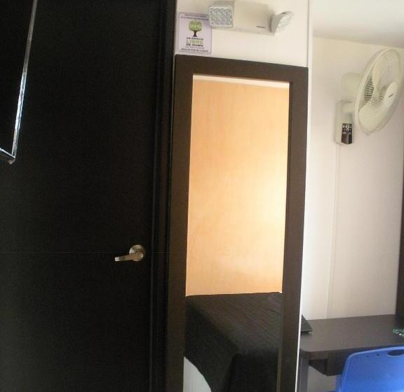 Quarto Superior, Casa Jac