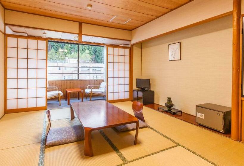 Номер Стандарт Вид на Реку, Oshuku Onsen Kagasuke