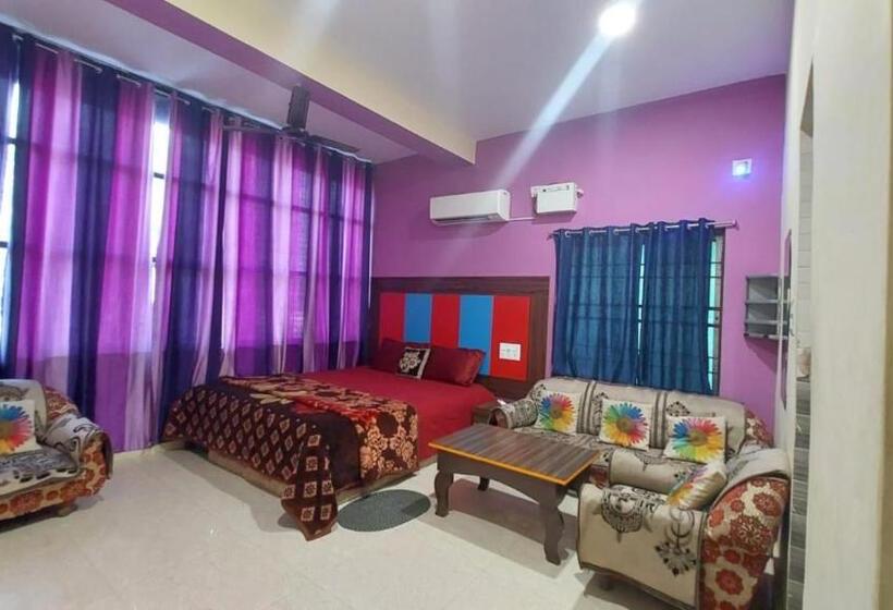 Номер Deluxe Кровать Кинг, Aradhya Regency Near Konark Sun Temple By Morservices