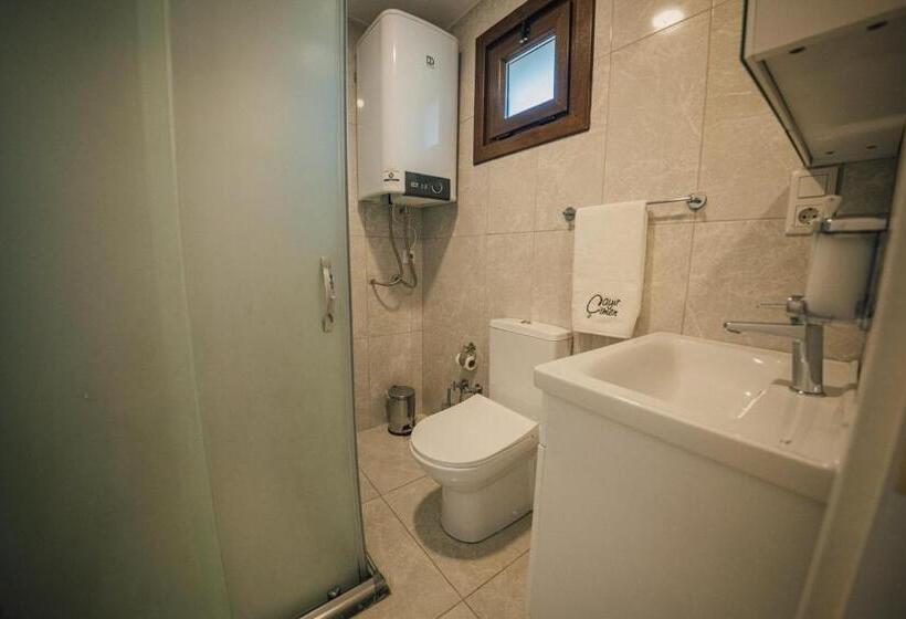 スタンダードバンガロー, Sapanca Cayir Cimen Otel