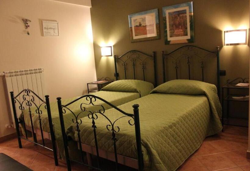 اتاق استاندارد یک نفره, B&b Le Quattro Fontane
