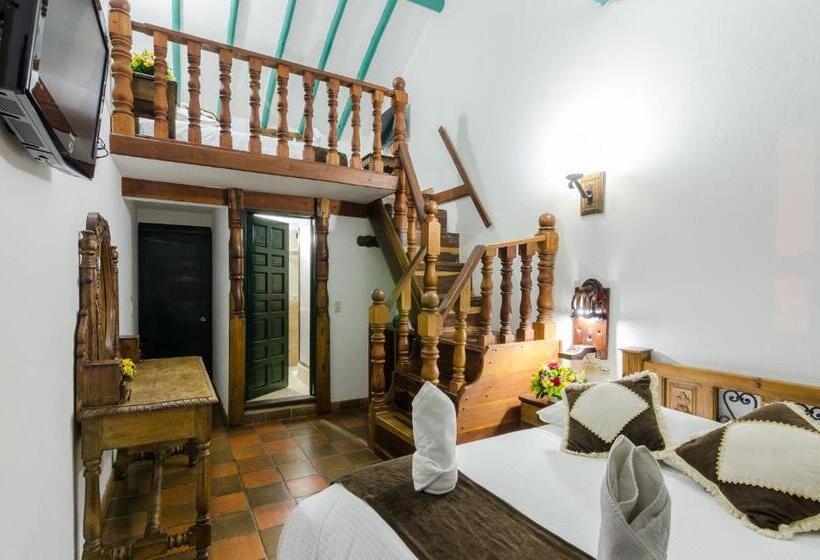 اتاق استاندارد چهار تخته, Antonio Nariño