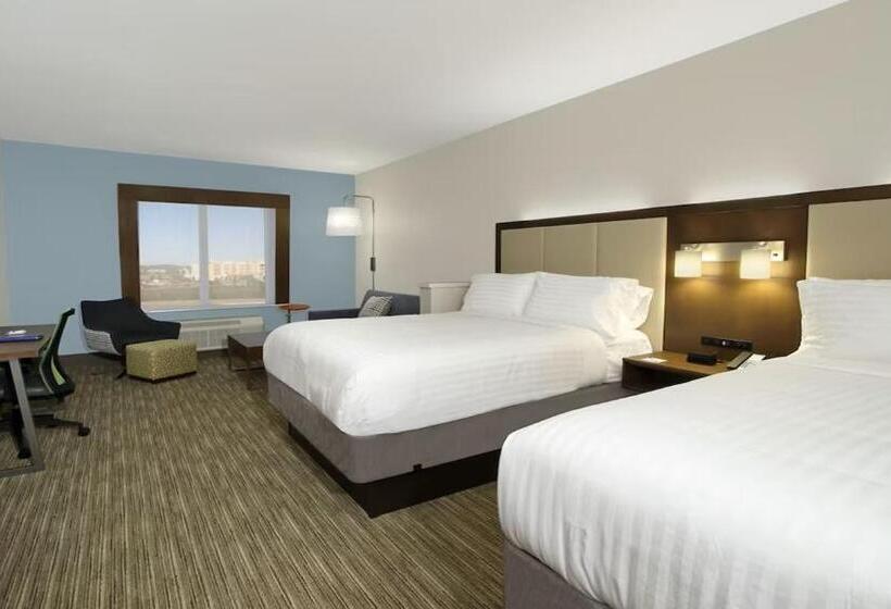 Люкс, Holiday Inn Express & Suites Columbus North By Ihg