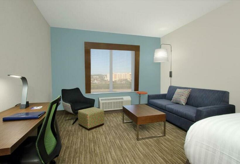 Люкс Кровать Кинг, Holiday Inn Express & Suites Columbus North By Ihg