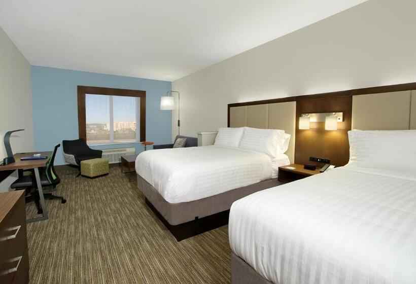 스위트, Holiday Inn Express & Suites Columbus North By Ihg
